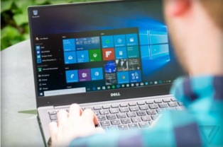 在手机与电脑协同工作的软件组合中，有几款软件特别出色，它们通过云同步功能实现了无缝衔接，极大地满足了移动办公的需求。下面为您推荐3-5款这样的软件组合，并融入您提到的关键词率土之滨老版本女将图和transcreen投屏激活码，进行解答。